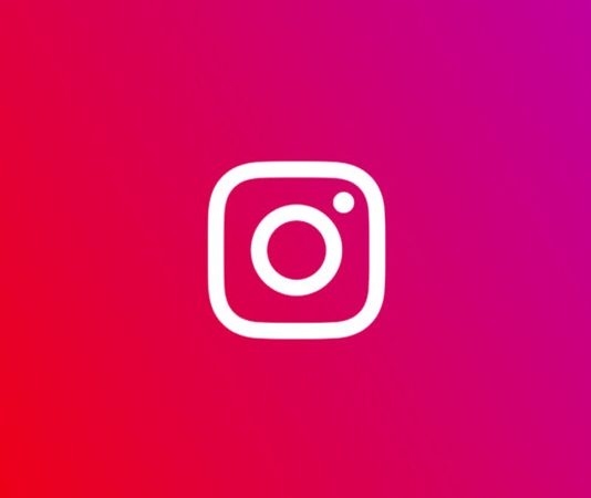 Kebap Instagram Fenomenleri, sosyal medyanın gastronomi sektörüne yön vermesiyle birlikte son yılların en dikkat çeken dijital trendlerinden biri haline geldi. Milyonlarca kullanıcı, farklı şehirlerdeki kebap deneyimlerini, restoran incelemelerini ve lezzet önerilerini Instagram üzerinden takip ediyor. Görsel odaklı yapısıyla öne çıkan platform, hem içerik üreticileri hem de restoran işletmeleri için güçlü bir tanıtım alanı oluşturuyor. Konulu bir haber görseli.