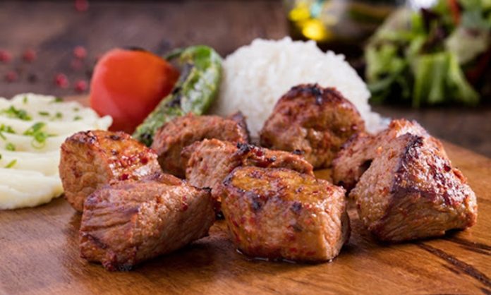 Kuzu Kebap Çeşitleri Kuzu Kebap, Kebap, Restoran, Izgara, Baharat, Menü, Lezzet, Sunum, İşletme, Gastronomi, Konulu bir haber görseli.